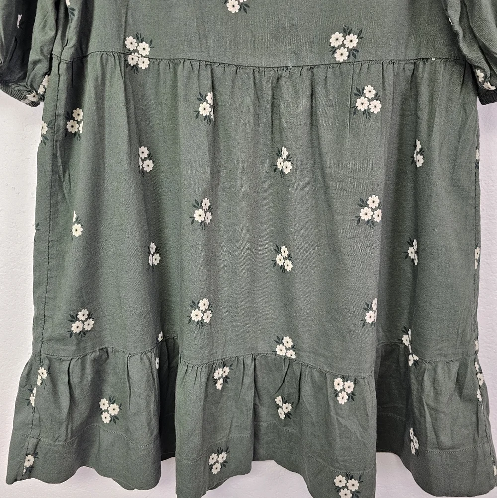 Old Navy Green Floral Mini Dress